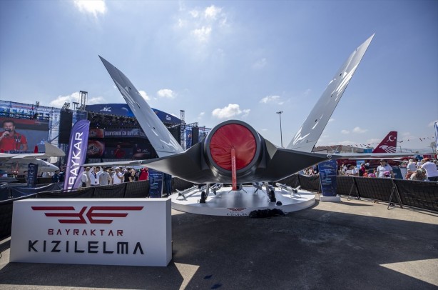 Foto - Selçuk Bayraktar TEKNOFEST Karadeniz'de duyurdu! Bayraktar Kızılelma müjdesi
