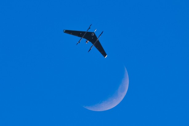 Foto - Selçuk Bayraktar yeni İHA'yı tüm Türkiye'ye gösterdi! Gören mest oldu