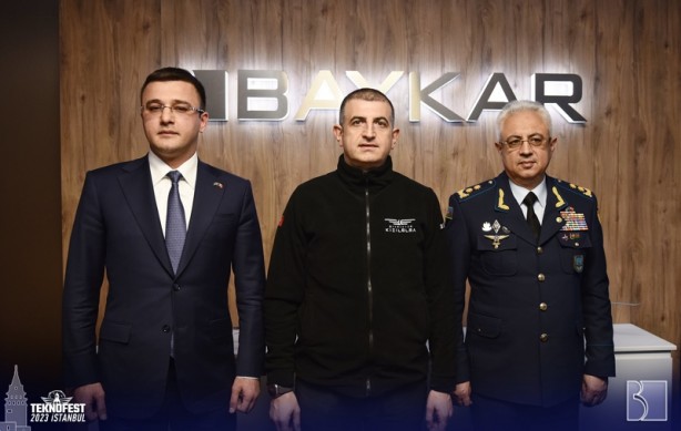 Foto - Selçuk Bayraktar yine göz kamaştırıyor! ﻿Resmen imzalar atıldı: Baykar, kardeş ülke ile üretecek! İyi niyet protokolü...