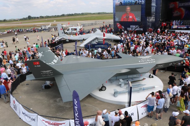 Selçuk Bayraktar'da ayrı gayrı yok! TEKNOFEST KARADENİZ'in kapanışına damga vuran sözler..