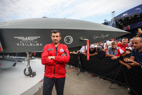 Foto - Selçuk Bayraktar'dan gençlere önemli tavsiyeler