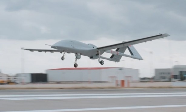 Foto - Selçuk Bayraktar'dan TB3'ün rakibi Mojave SİHA ile ilgili olay yorum: Geçen havalandı ama...