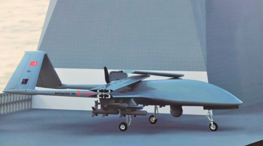 Foto - Selçuk Bayraktar'dan Türkiye'yi sallayan TB3 SİHA paylaşımı