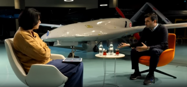 Foto - Selçuk Bayraktar'dan Ukraynalı sunucunun 'Kıskanıyor musunuz?' sorusuna olay cevap