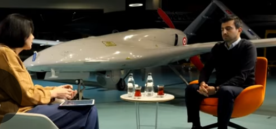 Foto - Selçuk Bayraktar'dan Ukraynalı sunucunun 'Kıskanıyor musunuz?' sorusuna olay cevap