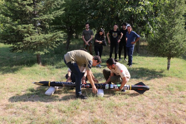 Foto - Türk öğenciler Selçuk Bayraktar'ı örnek alıp Gökdoğan'ı tasarladı! Elon Musk müjdesini de Edirne'den verdiler