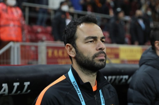 Foto - Selçuk İnan Süper Lig’e geri dönüyor! Sürpriz takıma imzayı atacak… Herkesi hayrete düşürdü