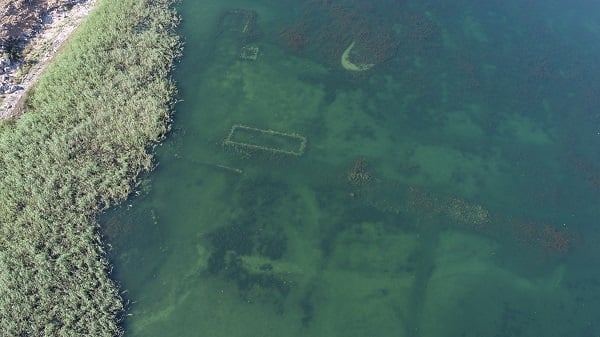 Foto - Selçuklu dönemine ait! Sular çekilince tarihi saray gün yüzüne çıktı