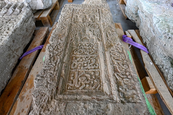 Foto - Selçuklu dönemine ait! Van Gölü'nden çıktı orijinal haline kavuşacak