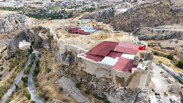 Foto - Selçuklu dönemine ışık tutuyor! Harput Kalesi'nde bulundu