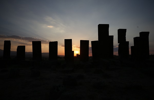 Foto - Selçuklu Meydan Mezarlığında günbatımı
