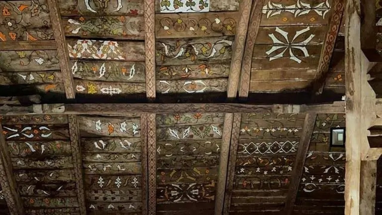 Foto - Selçuklu mirası 800 yıllık ahşap camide inşa edildi! Çivisiz cami orada! 'Kurt boğazı' tekniğiyle yapıldı