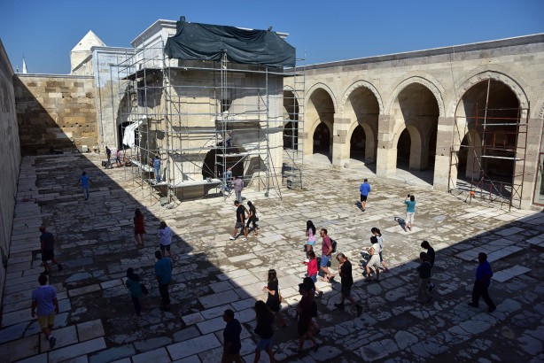 Foto - Selçuklu'nun eşsiz eserlerinden: Sultanhanı Kervansarayı