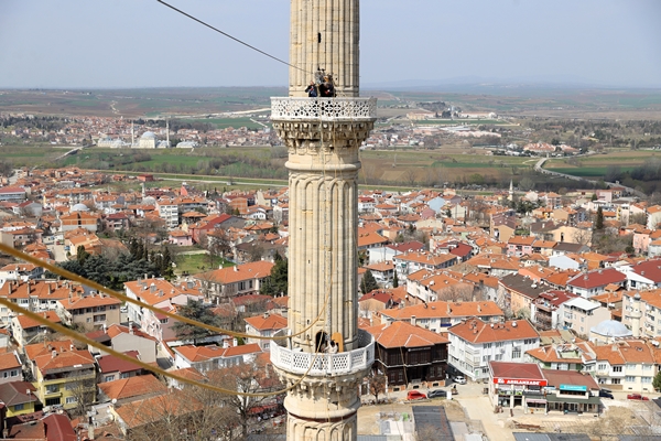 Foto - Selimiye Camisi mahyalarla donatıldı