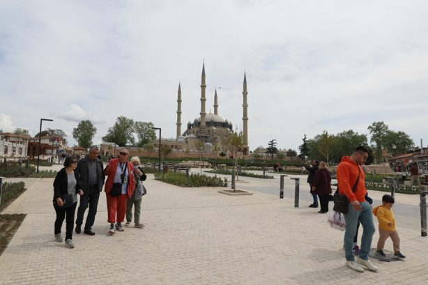 Foto - Selimiye Meydanı modern bir görünüme kavuştu