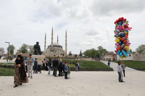 Foto - Selimiye Meydanı modern bir görünüme kavuştu