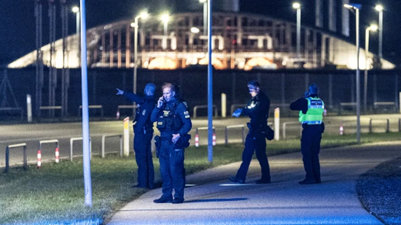 Foto - Semalardaki yabancı İHA’lar tüm ülkeyi alarma geçirdi! En büyük ikinci havalimanını kapattılar