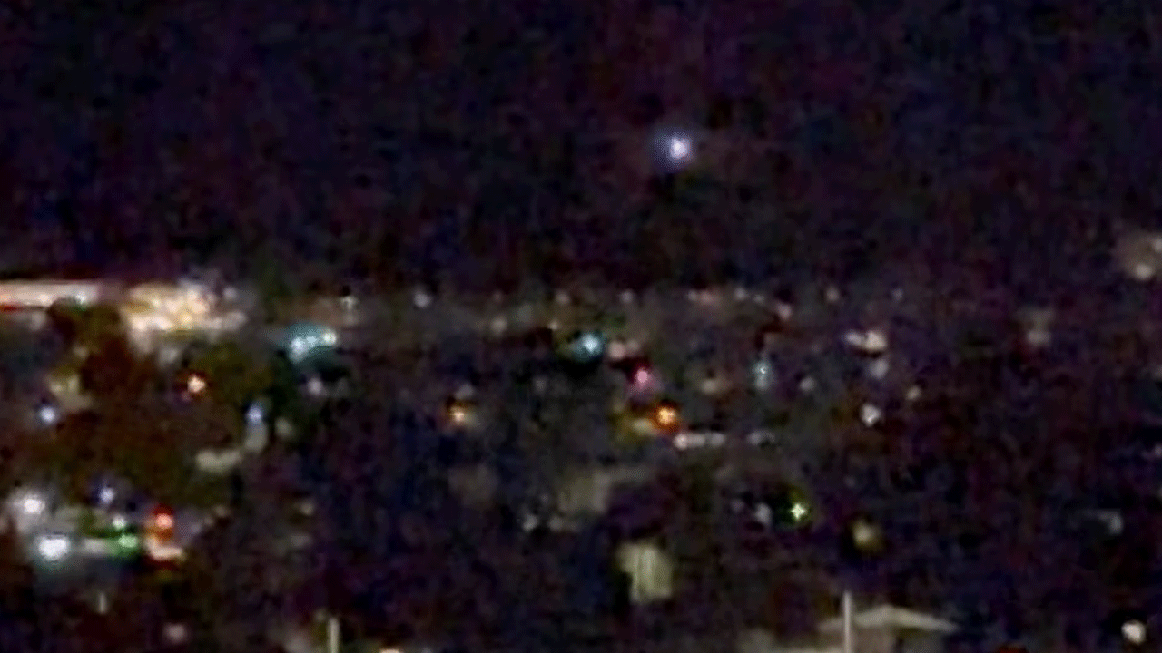 Foto - Semalardaki yabancı İHA’lar tüm ülkeyi alarma geçirdi! En büyük ikinci havalimanını kapattılar