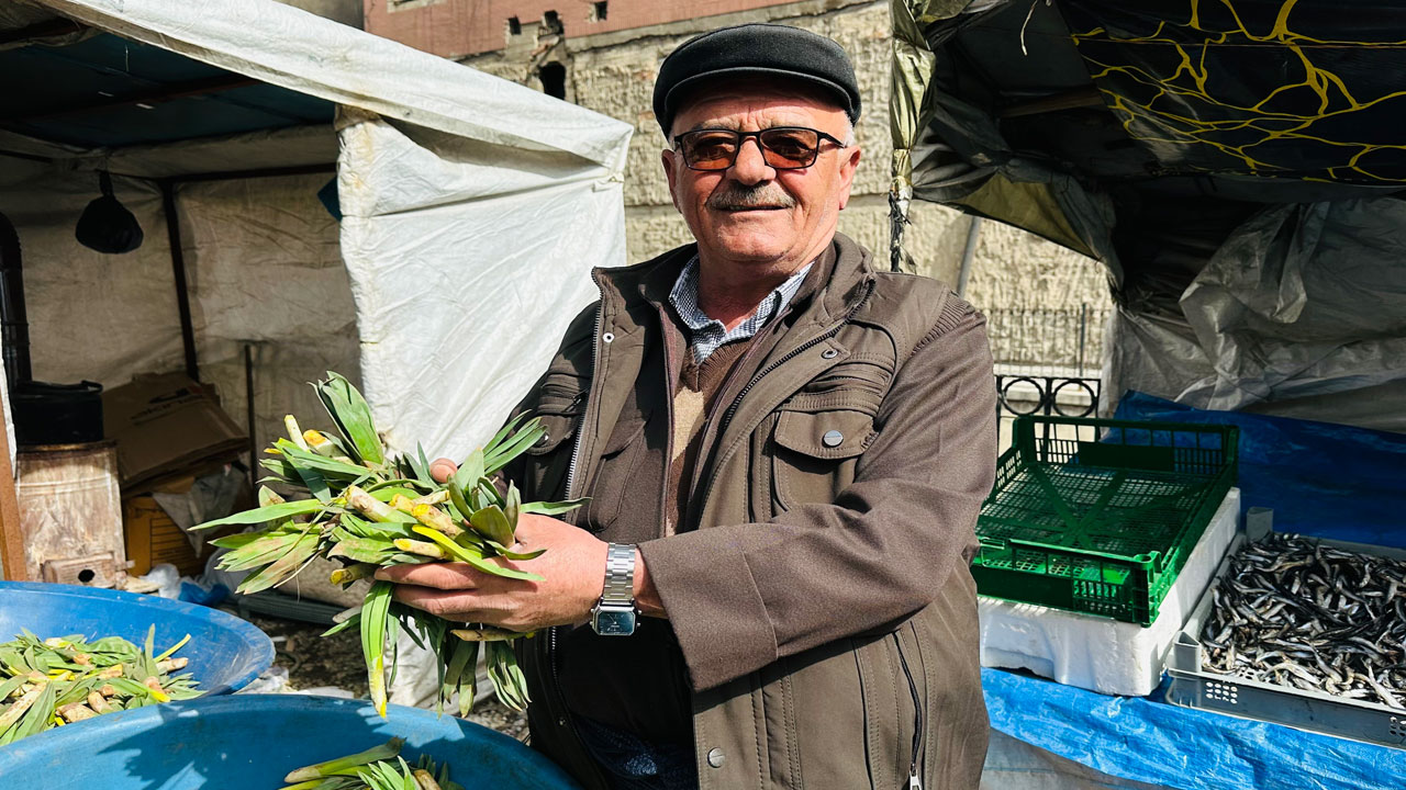 Foto - Şemdinli dağlarından tezgahlara: Bu bitki tam bir doğal antibiyotik