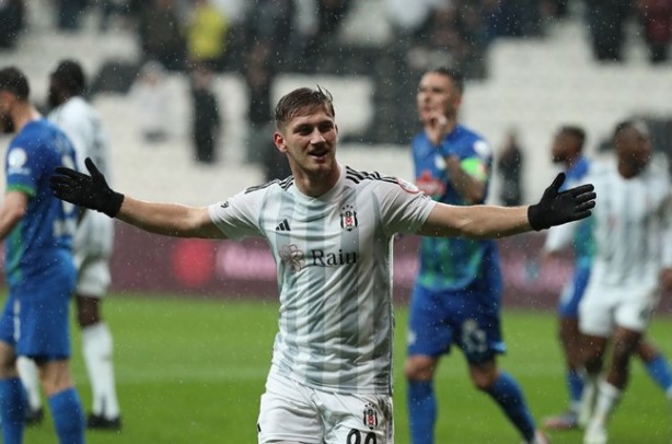 Foto - Semih Kılıçsoy’u Euro 2024 öncesi takibe aldılar! Dünya devi peşinde düştü