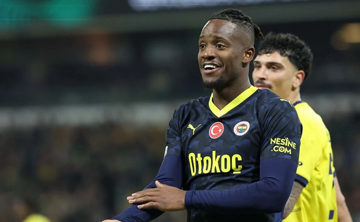 Foto - Sen adamı Dzeko'nun gölgesi yaparsan olacağı buydu işte! Fenerbahçelileri kahreden haber geldi...