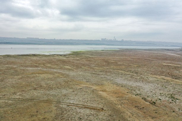 Foto - Sen Ankara'larda gezmeye devam et İmamoğlu! İstanbul'u İstanbullular idare eder... Durum feci... 