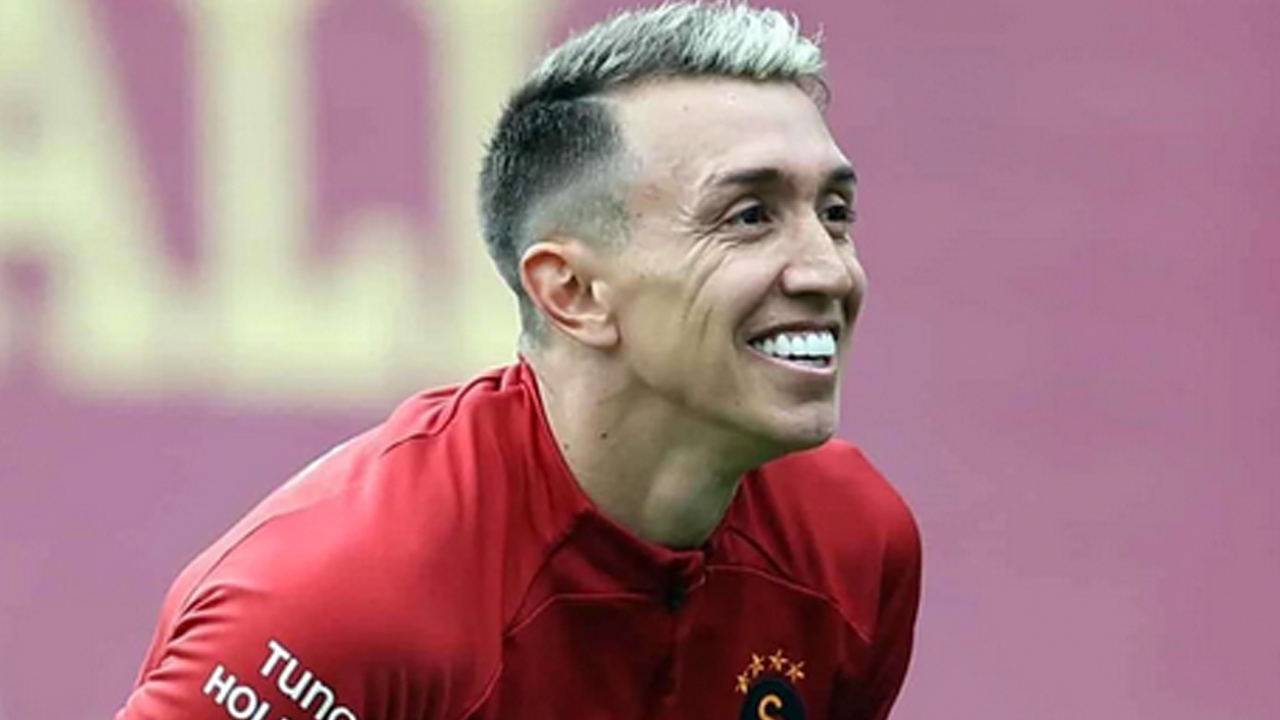 Foto - Sen de kaleni gole kapat be Aslan’ım! Her gün altı okka olacak değil ya…