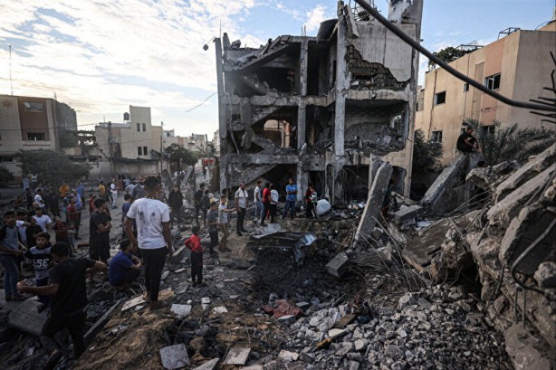 Foto - Sen herkesi kör, âlemi sersem mi sanırsın? Bunlarda hiç utanma da yok