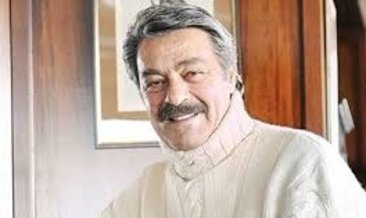 Foto - Sen kendini ne sanıyorsun acaba? Kadir İnanır’dan tuhaf sözler! Ağızlar bir karış açık kaldı