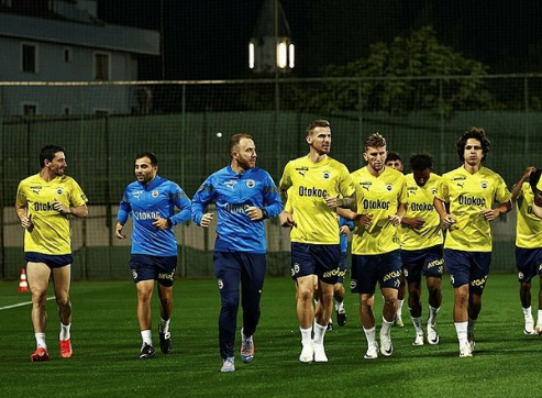 Foto - Sen misin Fenerbahçe'ye gelmeyen: Ah vah ettiren uyarı geldi! Fazla zamanımız yok...