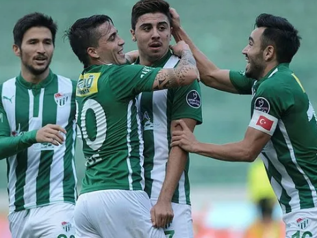 Foto - Sen ne yaptın böyle eski şampiyon! Yer yerinden oynayacak: Çok ama çok kötü haber verildi! 