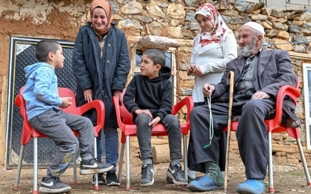 Foto - Sen ne yaptın böyle hacı dede! Herkes şaşkın! Bunu duyanın ağzı bir karış açık kalacak