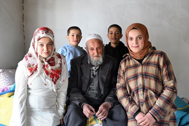 Foto - Sen ne yaptın böyle hacı dede! Herkes şaşkın! Bunu duyanın ağzı bir karış açık kalacak