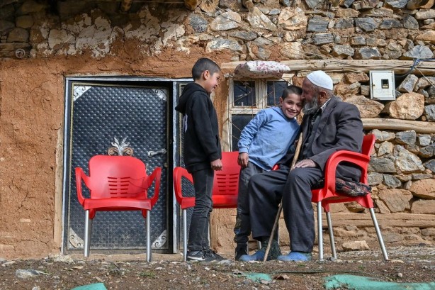 Foto - Sen ne yaptın böyle hacı dede! Herkes şaşkın! Bunu duyanın ağzı bir karış açık kalacak