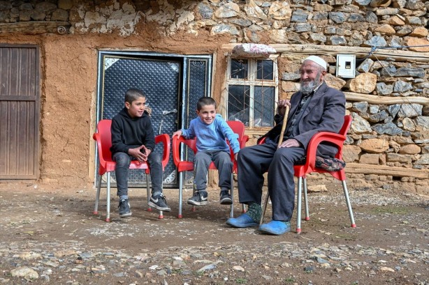 Foto - Sen ne yaptın böyle hacı dede! Herkes şaşkın! Bunu duyanın ağzı bir karış açık kalacak