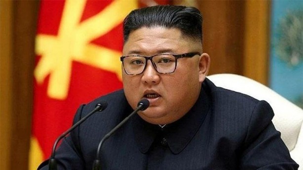 Foto - Sen ne yaptın böyle Kim Jong-un? Kuzey Kore liderinin yaptığını görenler şaşkına döndü