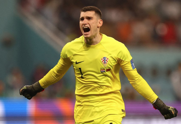 Foto - Sen ne yaptın böyle Livakovic! Müthiş gelişme şok edecek...