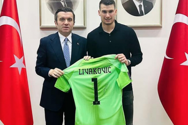 Sen ne yaptın böyle Livakovic! Müthiş gelişme şok edecek...