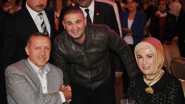 Sen ne yaptın böyle Şafak Sezer! Hiç kimse bunu beklemiyordu! Ağızlar bir karış açık kaldı