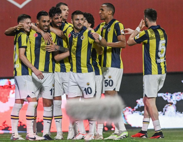 Foto - Sen ne yaptın böyle Tadic! Bu sefer işlem tamam olacak gibi...