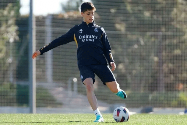 Foto - Sen neler yaptın Arda Güler! Arandina-Real Madrid maçında sahanın tek yıldızı oldu...