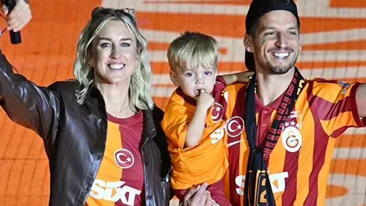 Foto - Sen şaka mı yapıyorsun Okan Buruk! Bu ne büyük sevgiymiş böyle...