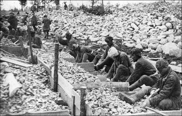 Foto - Seneler sonra kapılarını açtı