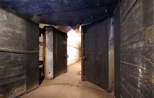 Seneler sonra kapılarını açtı