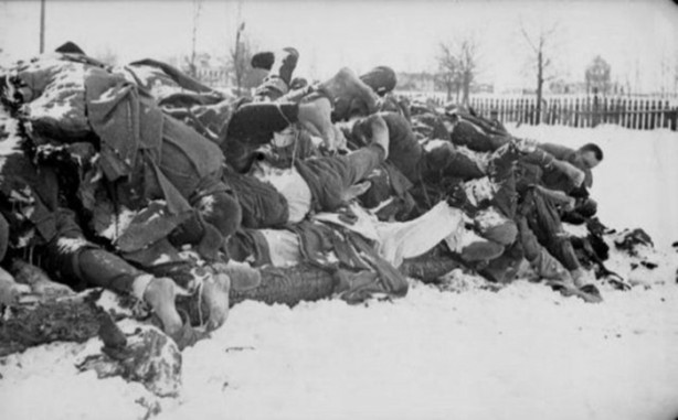 Foto - Seneler sonra kapılarını açtı