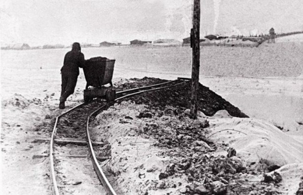 Foto - Seneler sonra kapılarını açtı