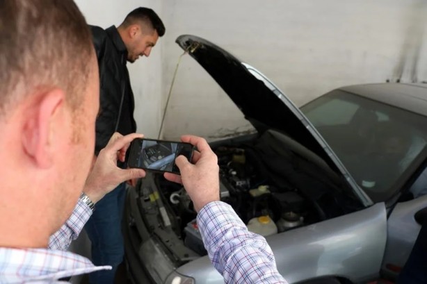 Foto - Senelerce garajda tutuldu! 95 model araç, açık arttırmayla satıldı