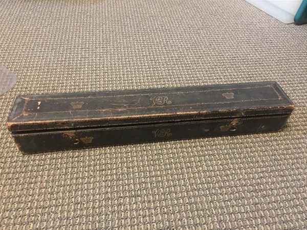 Senelerdir saklanan kutuyu açtı!