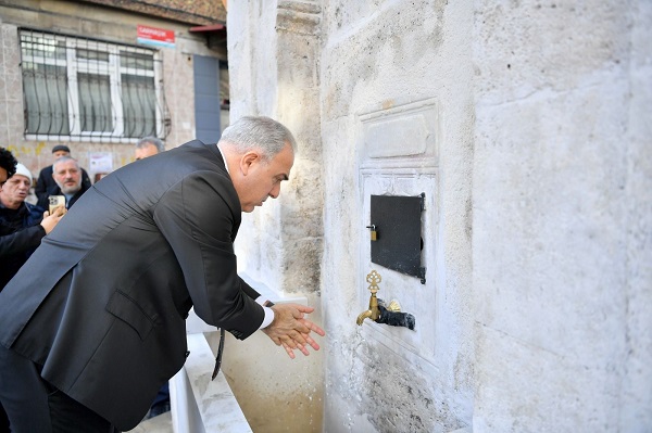 Foto - Senelerdir suya hasretlerdi! O ilçede Osmanlı mirası çeşmeler suya kavuştu