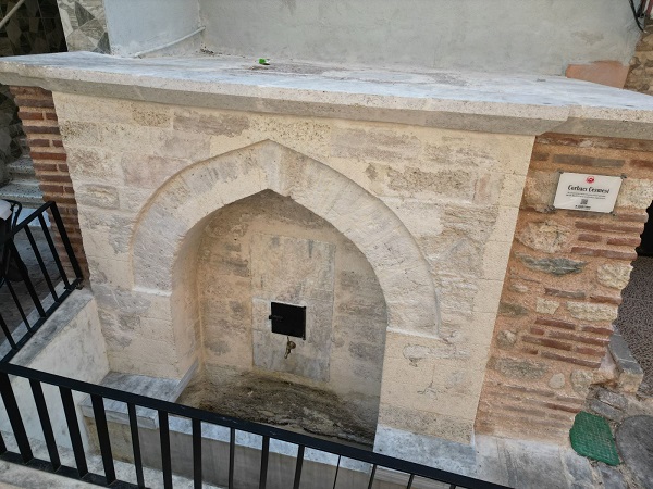 Foto - Senelerdir suya hasretlerdi! O ilçede Osmanlı mirası çeşmeler suya kavuştu